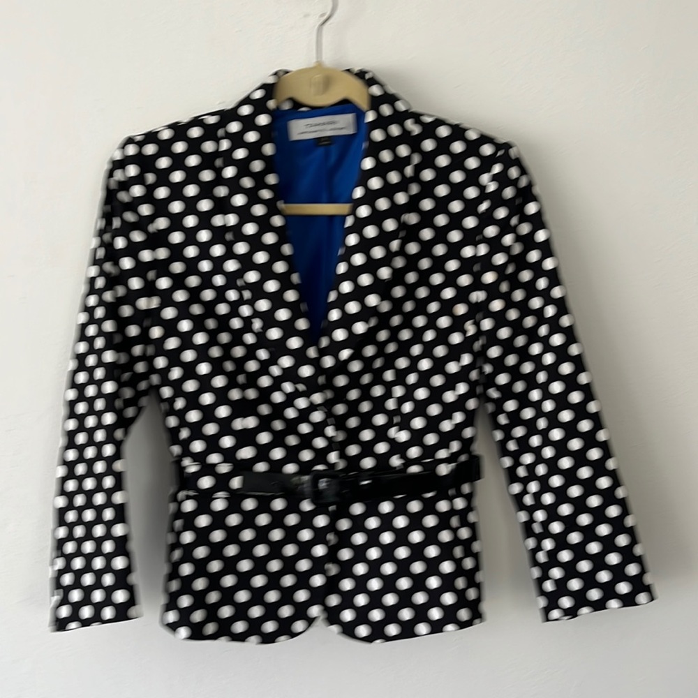Black and white Polk-a-dot business jacket